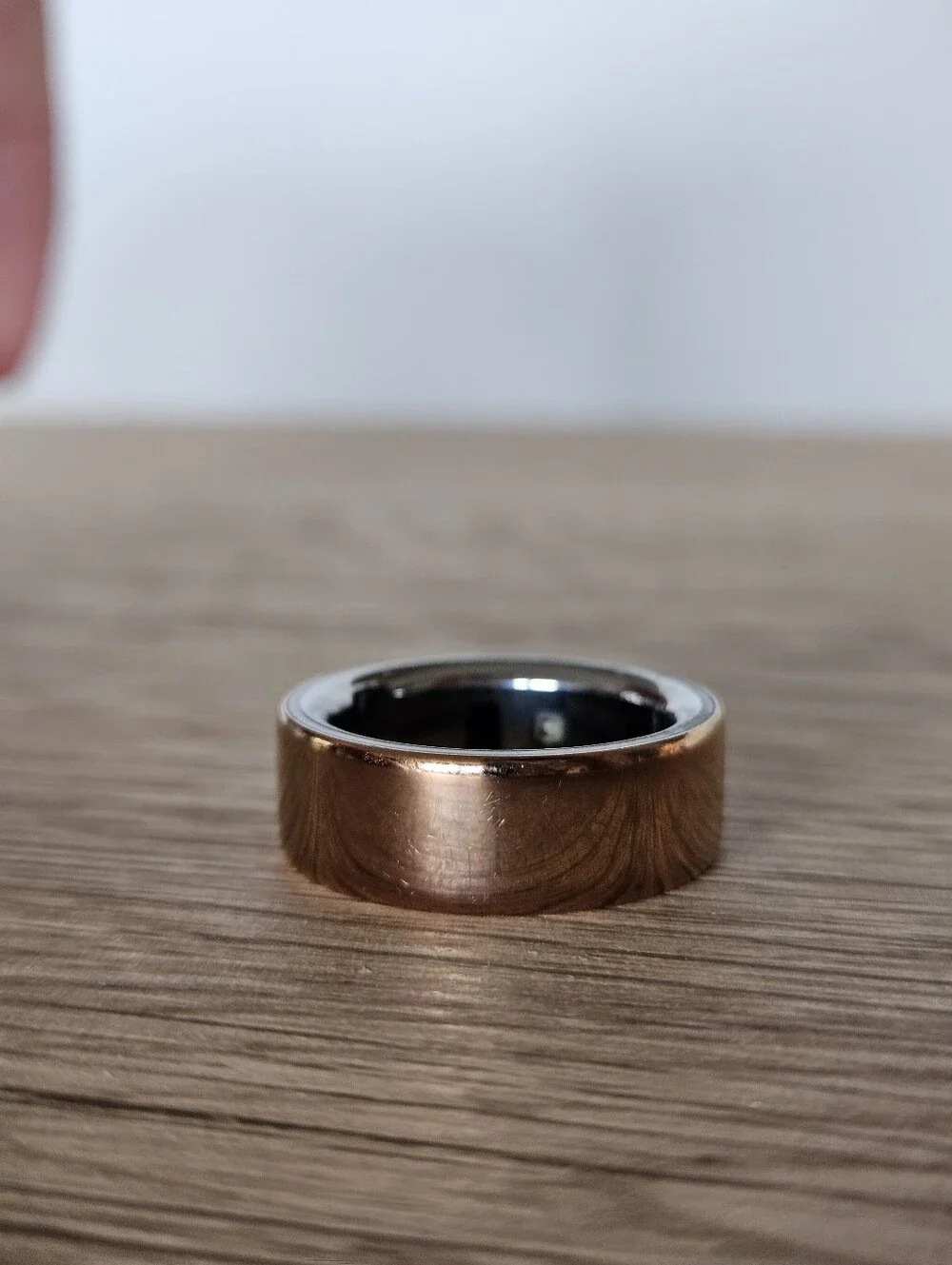 Oura Ring | Gen 4 | Gold | Size 8 | Charger And Cable Included